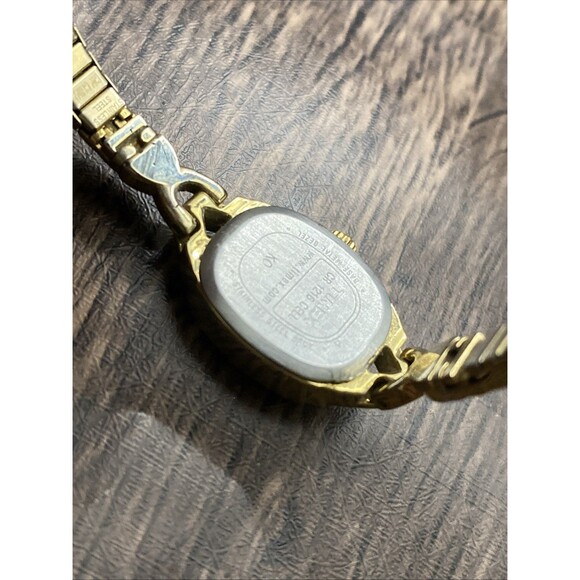 Timex Womens Watch 16mm Case Stretch Bracelet Gem Set Quartz Three Hands New Bat main image 6
